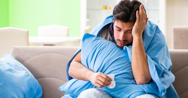 This Is What Happens to Your Body When Estrogen Drops Suddenly
