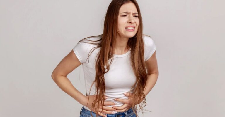 When Is Belly Pain More Than Just Food Poisoning? Know The Danger Signs